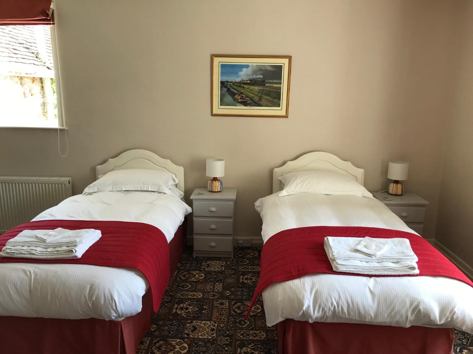 Manor Farm B&B Марлбъро Стая снимка