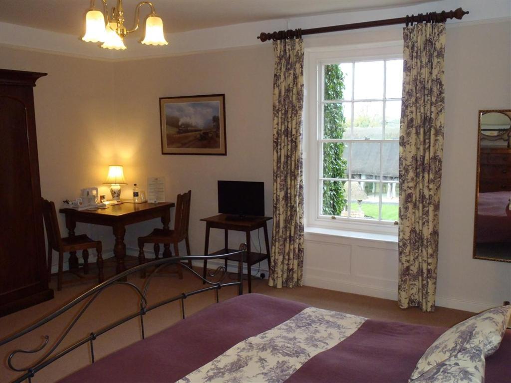 Manor Farm B&B Марлбъро Стая снимка