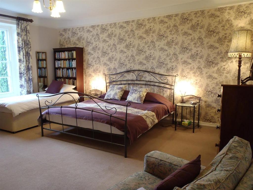 Manor Farm B&B Марлбъро Стая снимка